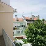 Graca Hidden Garden By Lovelystay Apartment Lissabon