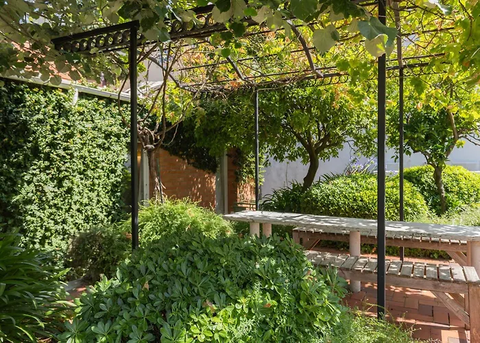 Graca Hidden Garden By Lovelystay شقة *