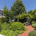 Graca Hidden Garden By Lovelystay *