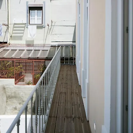 Apartment Graca Hidden Garden By Lovelystay *