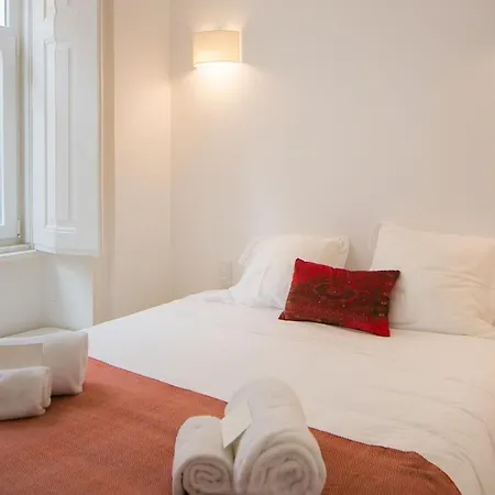 Apartment Graca Hidden Garden By Lovelystay