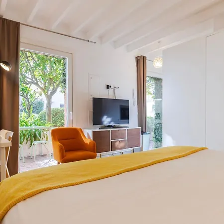 Apartment Graca Hidden Garden By Lovelystay *