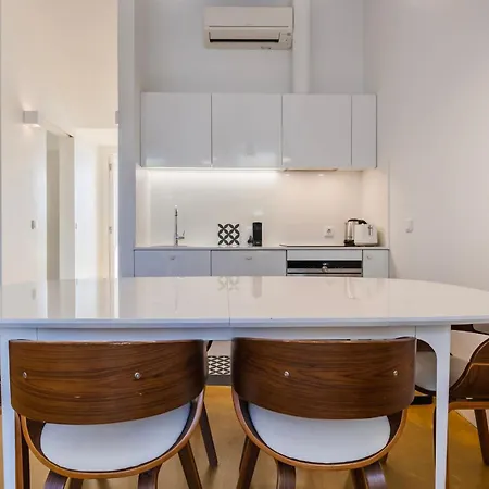 Apartment Graca Hidden Garden By Lovelystay *